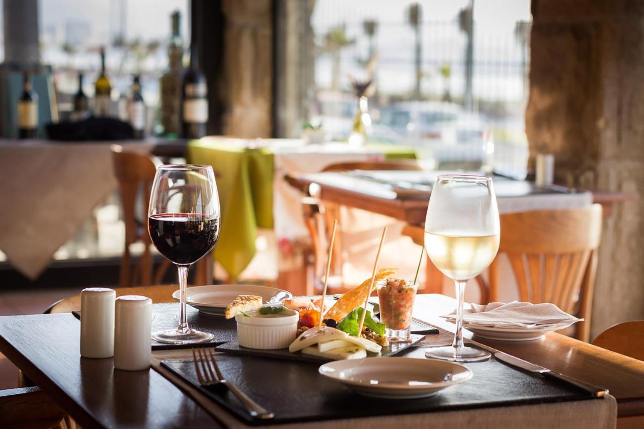 Hotel Club לה סרנה מראה חיצוני תמונה