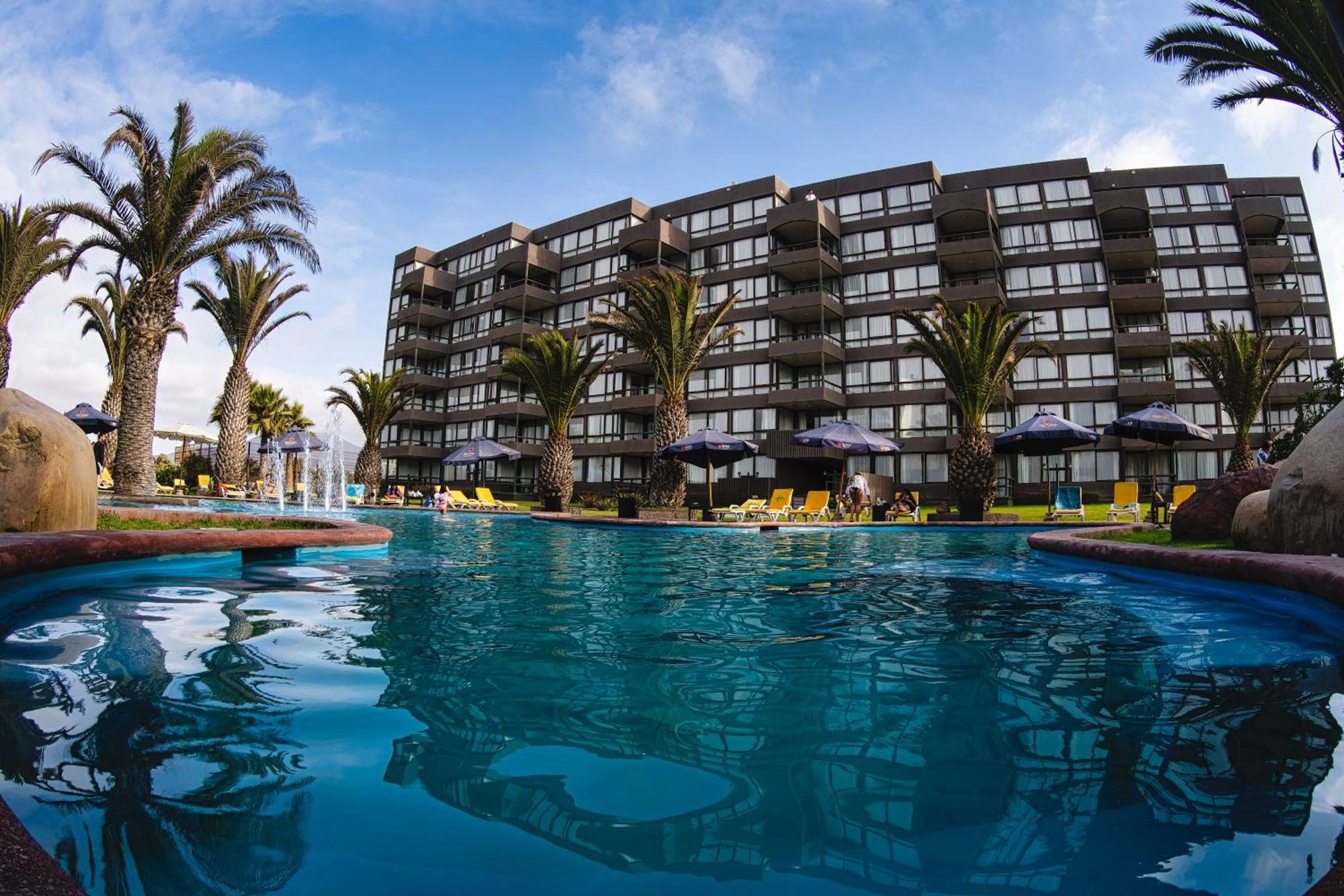 Hotel Club לה סרנה מראה חיצוני תמונה